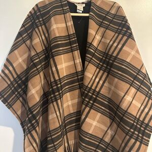 Martha Stewart Tan and Black Plaid Women's Cape